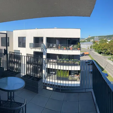 Greenbay Golf Apartment *