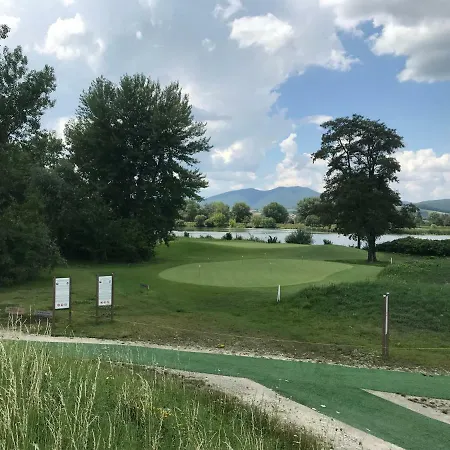 Greenbay Golf Trenčín